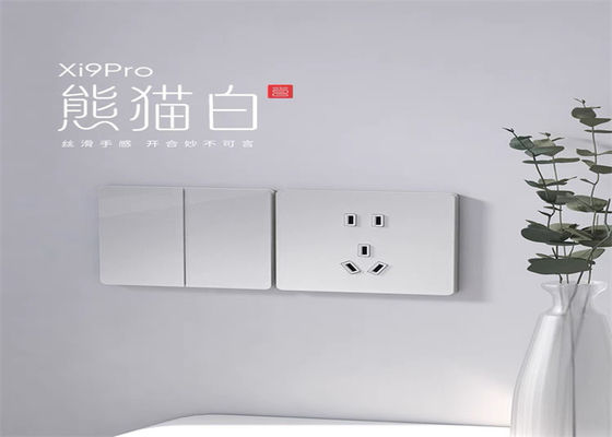 Formgebung von Tischgegenständen mit hoher Dichte