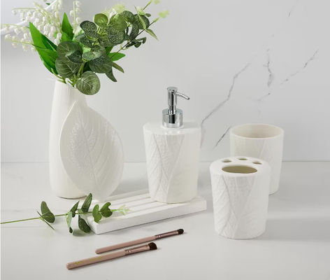 Bleifreie Keramik Zahnbürstenhalter Badezimmerzubehör Set 4 Stück