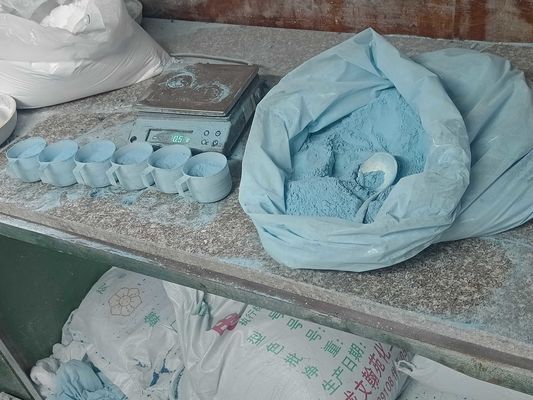 Hochreines Melamin-Formpulver 99,8% angepasste Farbe für die Produktion von Tischgeschirr