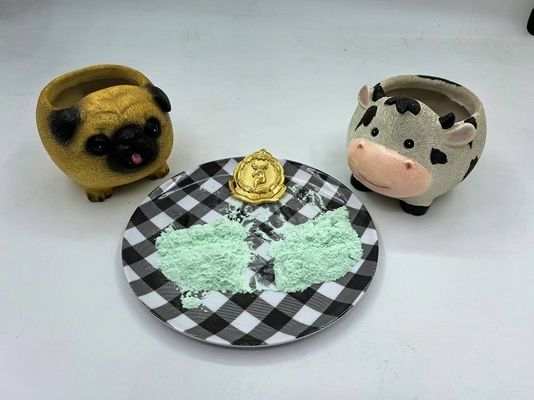 Melamin-Formaldehyd-Harzpulver Weißes kristallines Erscheinungsbild für optimale Leistung