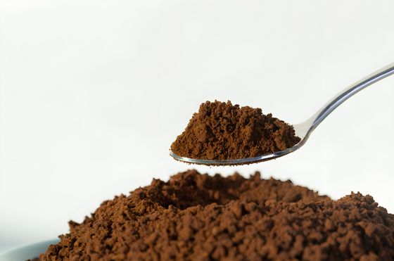 Granularer Rohstoff für die Produktion von Melamin Molekülformel CH4N2O Stickstoffdünger Produkt