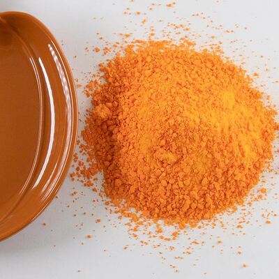 Un Nummer 3077 Melamingranulat mit einem Aschegehalt von 0,03 Prozent und einem Formdruck von 80 bis 140 MPa, bestimmt für industrielle Zwecke